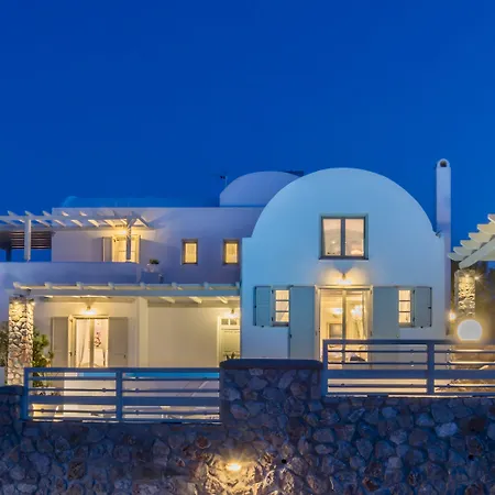Michaela Villa Akrotírion